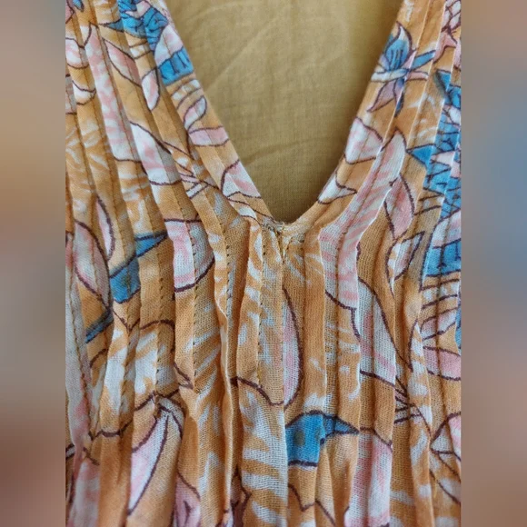 Floral Maxi Dress in Orange and Blue - Picture 2 of 4